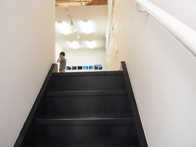 Makii Masaru stairs